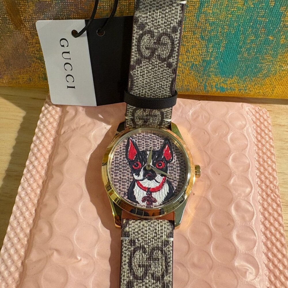 gucci dog watch